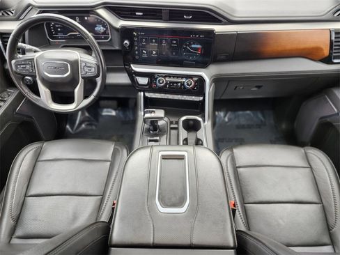 Used 2022 GMC Sierra 1500 Denali image 10