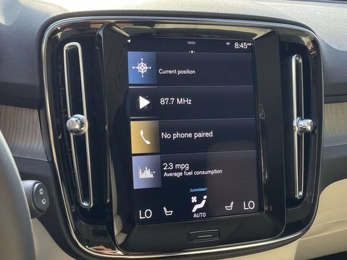 Used 2022 Volvo XC40 T5 Inscription w/ Climate Package AWD/4WD image 16