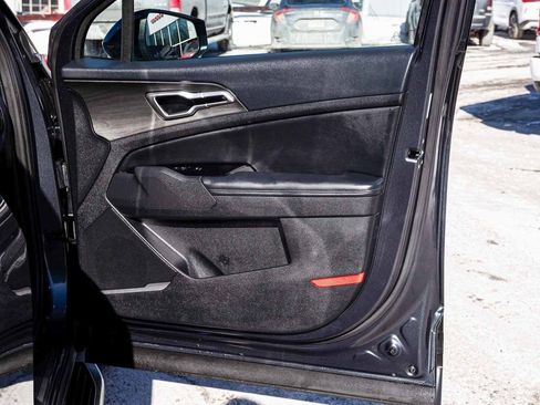 Used 2023 Kia Sportage X-Line w/ X-Line Premium Package image 13