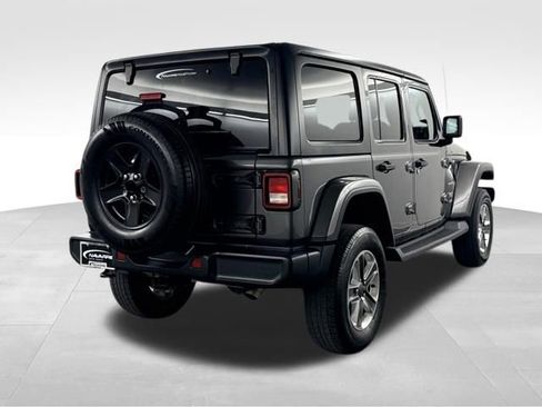 Used 2020 Jeep Wrangler Unlimited Sahara AWD/4WD image 10