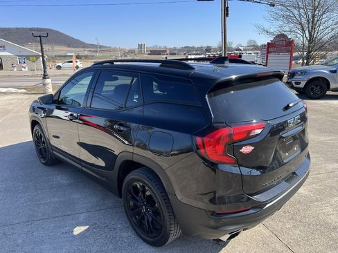 Used 2019 GMC Terrain SLT w/ Preferred Package image 21