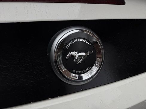 Used 2012 Ford Mustang GT Premium image 19