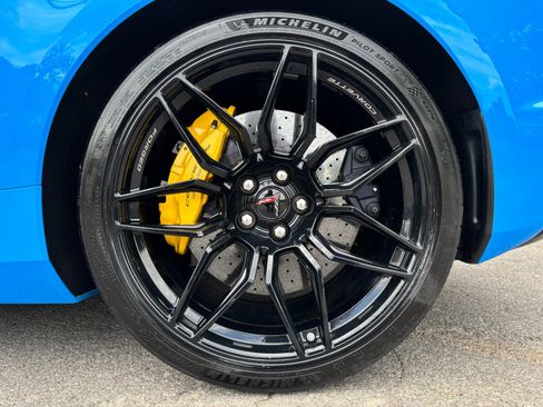 Used 2025 Chevrolet Corvette Z06 image 32