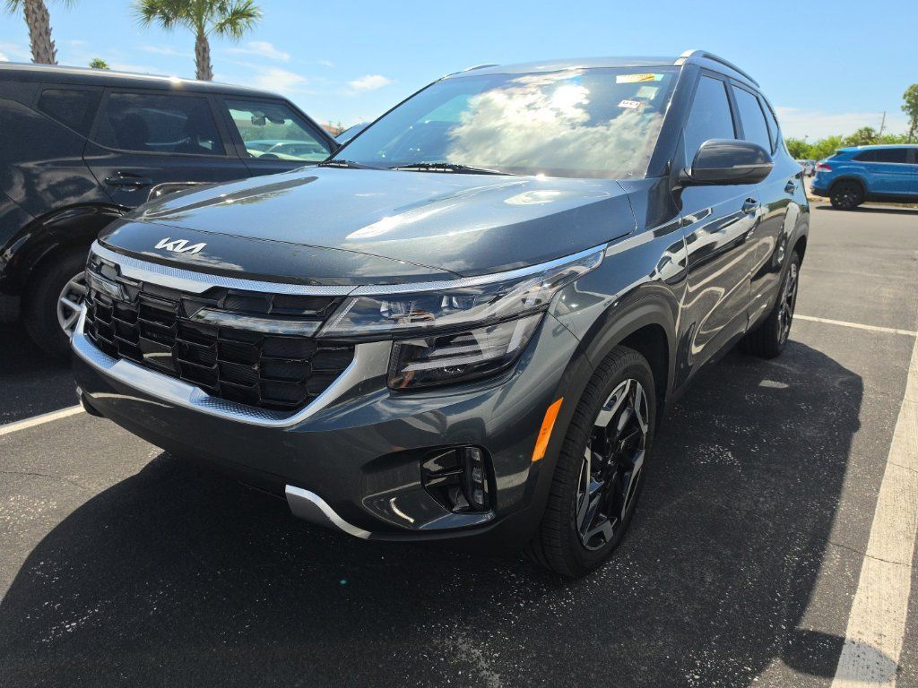 Certified 2024 Kia Seltos SX AWD/4WD image 6