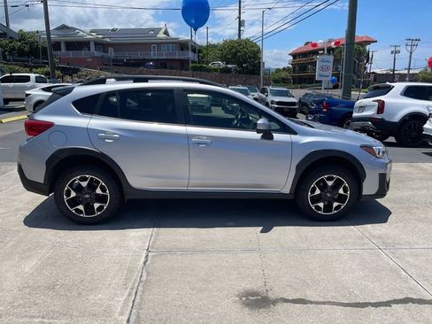 Used 2019 Subaru Crosstrek 2.0i Premium w/ Moonroof Package AWD/4WD image 7