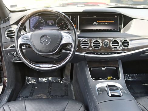 Used 2015 Mercedes-Benz S 550 4MATIC Sedan image 17