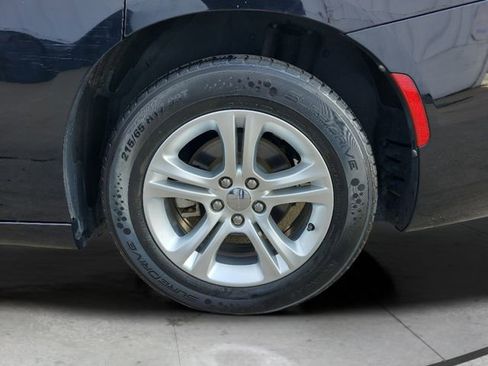 Used 2021 Dodge Charger SXT w/ Leather Interior Group image 29