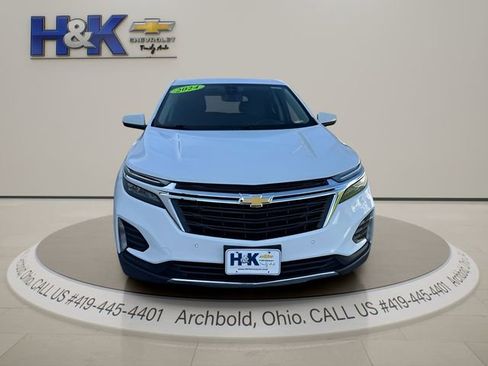 Used 2024 Chevrolet Equinox LT FWD image 3