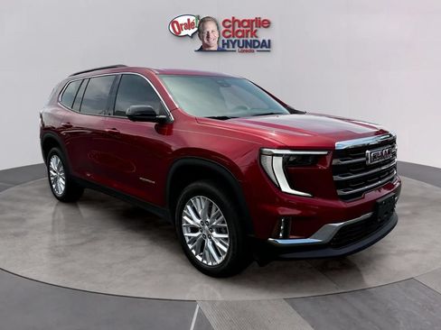Used 2025 GMC Acadia Elevation w/ Elevation Premium Package FWD image 7