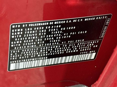 Used 2023 Volkswagen Taos SEL AWD/4WD image 26