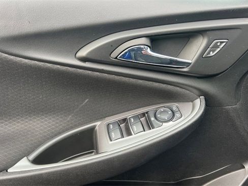 Used 2023 Chevrolet Malibu LT image 11