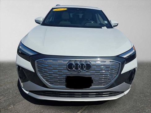 Used 2023 Audi Q4 e-tron Premium Plus w/ Premium Plus AWD/4WD image 8
