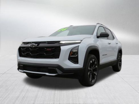 New 2026 Chevrolet Equinox RS w/ Convenience Package III image 7