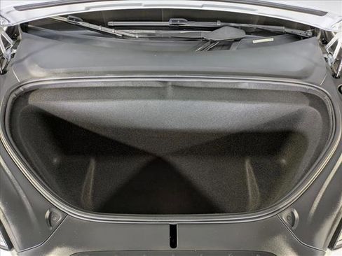 Used 2022 Tesla Model X image 24