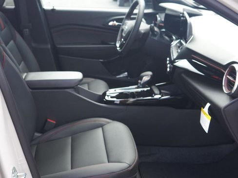 New 2026 Chevrolet Trax RS FWD image 30