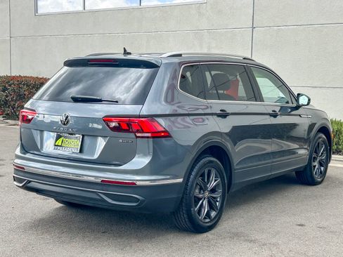 Used 2023 Volkswagen Tiguan SE image 6
