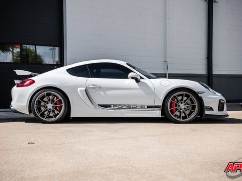 Used 2016 Porsche Cayman GT4 RWD image 12