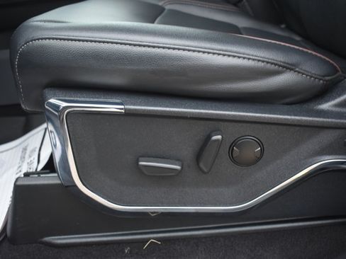 Used 2023 Ford F150 Lariat AWD/4WD image 16