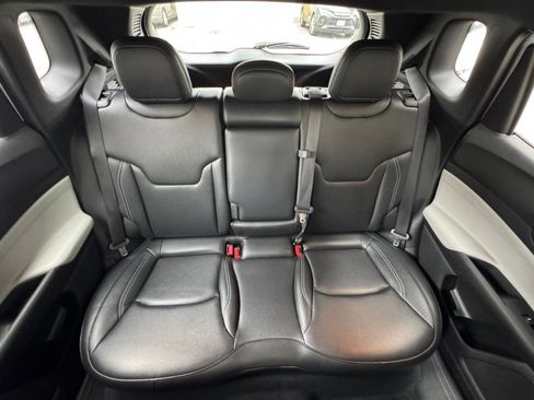 Used 2025 Jeep Compass Limited image 39