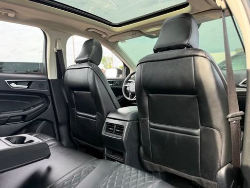 Used 2024 Ford Edge Titanium AWD/4WD image 18