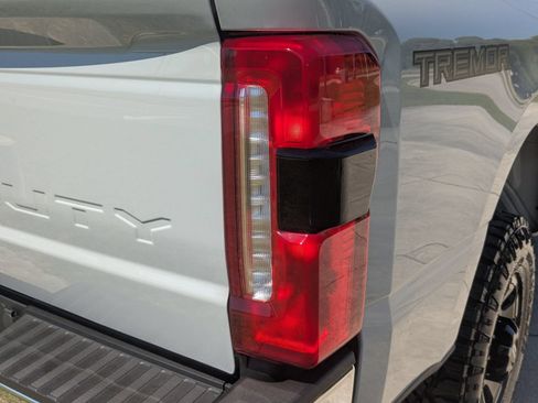New 2026 Ford F250 Lariat w/ Tremor Off-Road Package AWD/4WD image 35