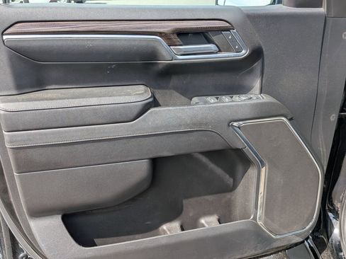 Used 2023 Chevrolet Silverado 1500 LT w/ Protection Package image 12