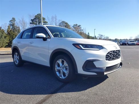 Certified 2025 Honda HR-V LX image 3