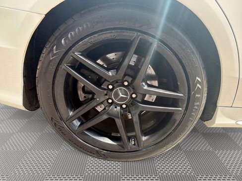 Used 2015 Mercedes-Benz S 550 4MATIC Sedan image 30