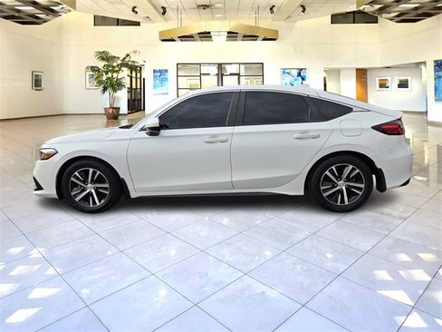 Used 2023 Honda Civic LX image 4