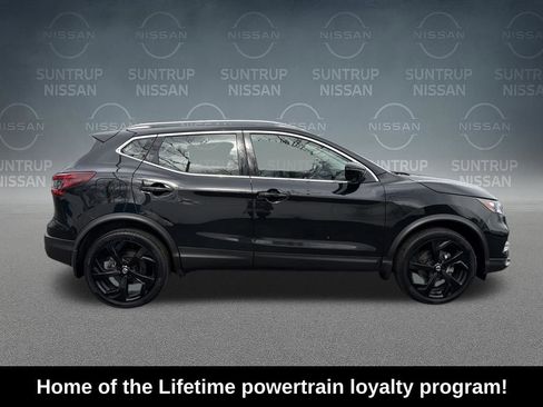 Used 2022 Nissan Rogue Sport SL image 7