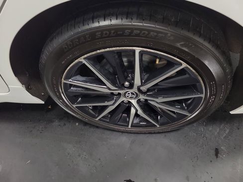 Used 2023 Toyota Camry SE image 10