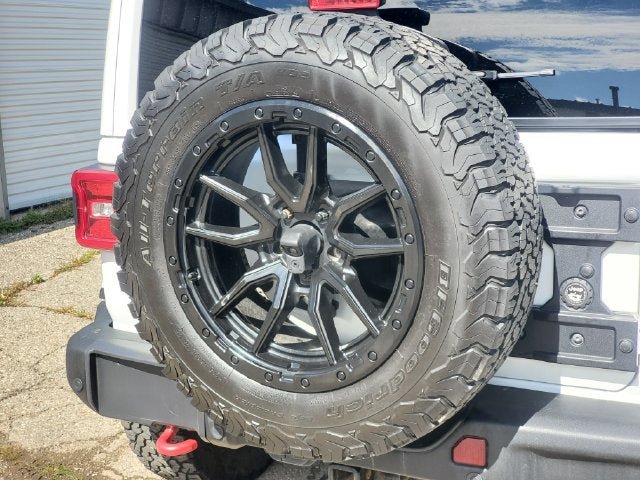 Used 2020 Jeep Wrangler Unlimited Rubicon w/ Dual Top Group AWD/4WD image 31