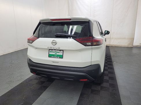 Used 2021 Nissan Rogue S FWD image 7