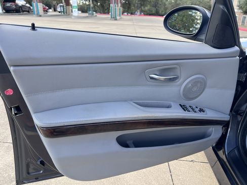 Used 2008 BMW 335i Sedan image 18