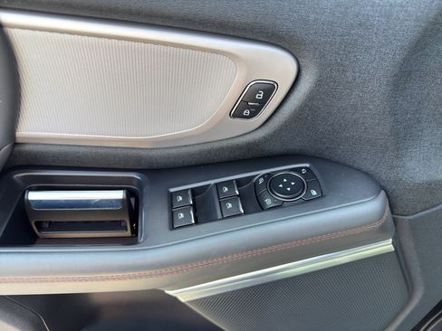 Certified 2025 Ford Expedition Max Active AWD/4WD image 16