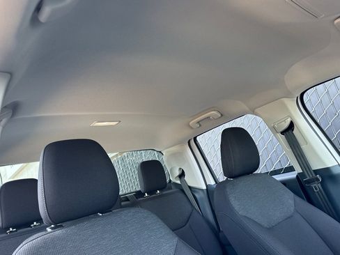 Used 2025 Ford Maverick XL image 16