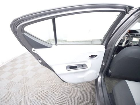 Used 2014 Toyota Prius C Four image 11