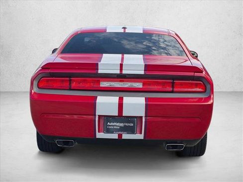 Used 2013 Dodge Challenger R/T RWD image 7