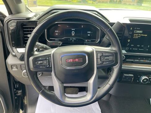 Used 2025 GMC Sierra 1500 Elevation AWD/4WD image 12