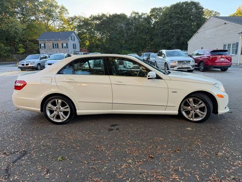 Used 2012 Mercedes-Benz E 350 4MATIC Sedan image 5