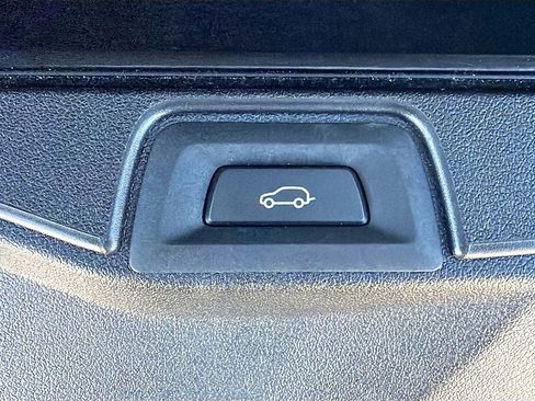 Certified 2024 BMW X5 sDrive40i w/ M Sport Package image 46