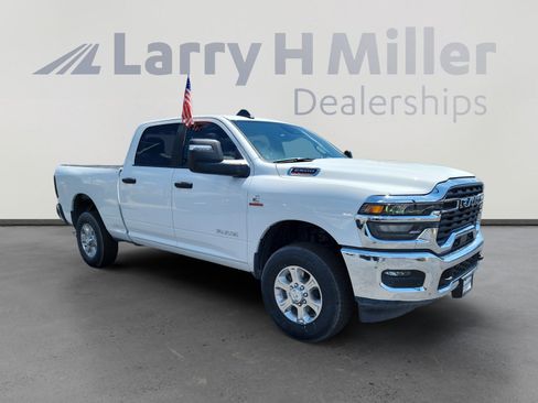 New 2025 RAM 2500 Big Horn image 7