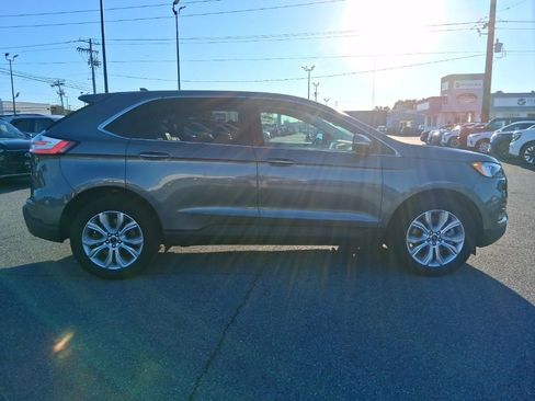 Used 2024 Ford Edge Titanium image 4