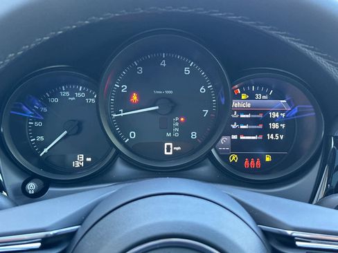 New 2026 Porsche Macan image 29