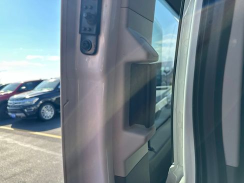 Used 2023 Ford Transit 350 XLT AWD/4WD image 42