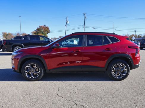 Certified 2024 Chevrolet Trax LT image 22