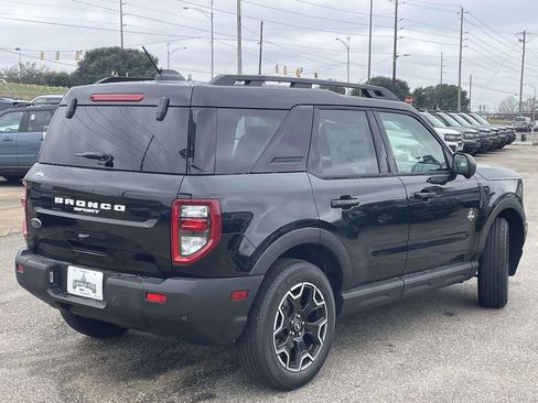 New 2025 Ford Bronco Sport Outer Banks w/ Outer Banks Tech Package+ image 3