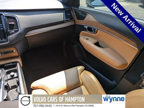 Used 2019 Volvo XC90 T6 Inscription AWD/4WD image 17