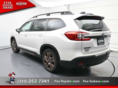 Used 2025 Subaru Ascent Bronze Edition image 12
