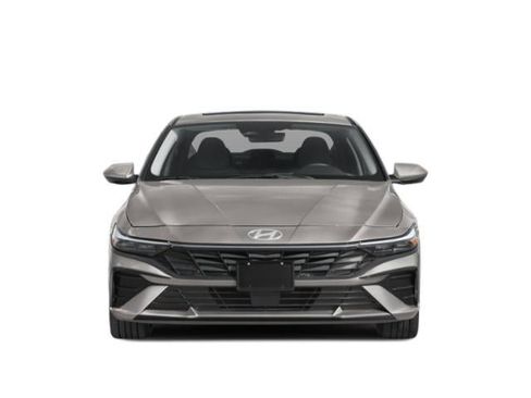 Used 2025 Hyundai Elantra SEL FWD image 4
